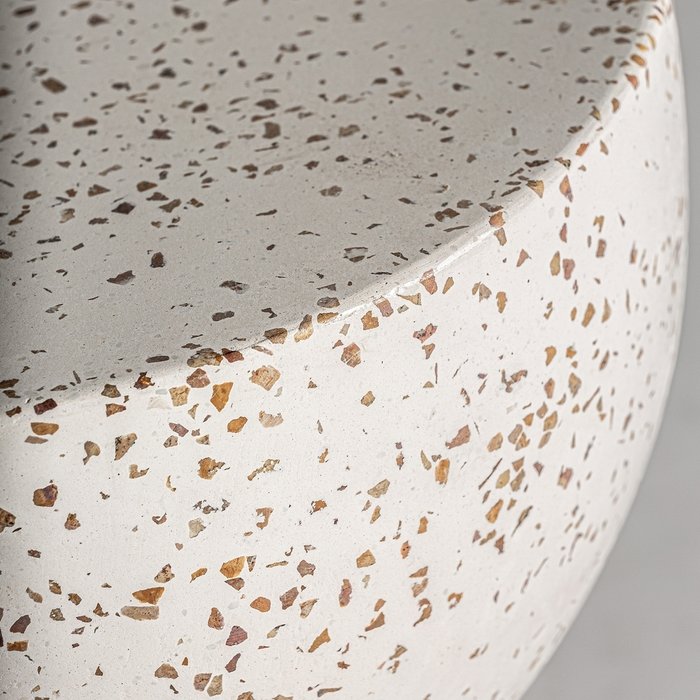 Приставной столик Albenga белого цвета  - лучшие Журнальные столики в INMYROOM