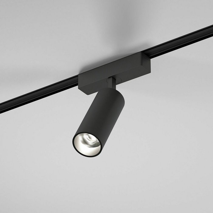 Трековый светильник Arcos Flat Magnetic черного цвета - купить Трековые светильники по цене 3570.0