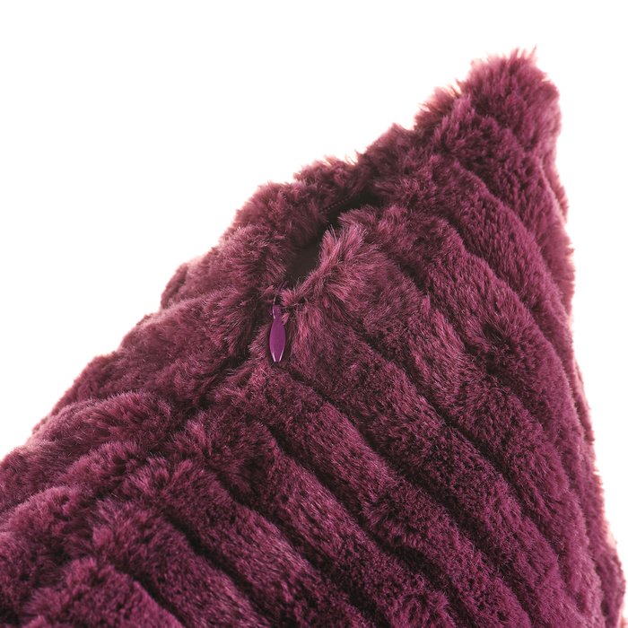 Декоративная подушка Datch 40х40 фиолетового цвета на потайной молнии - купить Декоративные подушки по цене 875.0