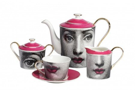 Чайный сервиз Faces Piero Fornasetti Pink