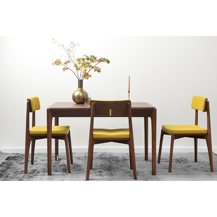 Стул Aska горчично-коричневого цвета  - купить Обеденные стулья по цене 27900.0