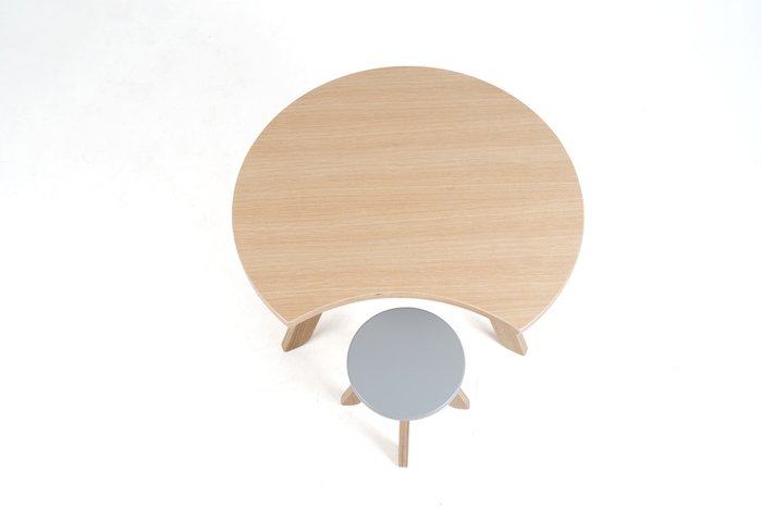 Детский круглый стол Mobius Луна S (до 130 см) - лучшие Детские столы в INMYROOM