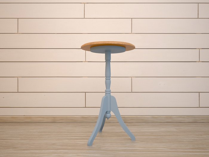 Кофейный голубой стол "Leontina" из массива березы с круглой столешницей  - купить Кофейные столики по цене 10875.0