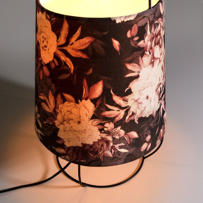 Настольная лампа Beattie с цветным абажуром - купить Настольные лампы по цене 10990.0