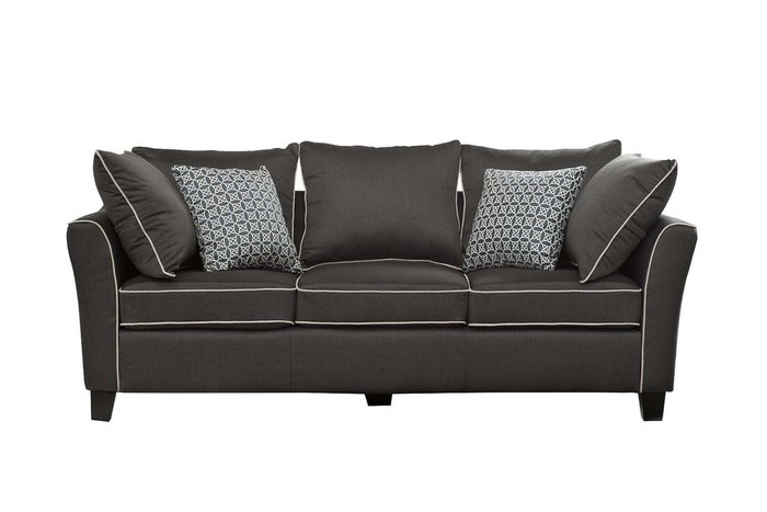 Трехместный диван серого цвета с подушками 