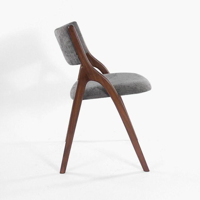 Стул Кардифф коричнево-серого цвета - лучшие Обеденные стулья в INMYROOM