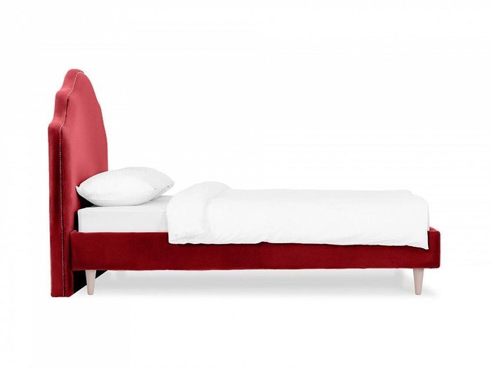 Кровать Queen II Victoria L 160х200 красного цвета с бежевыми ножками  - лучшие Кровати для спальни в INMYROOM