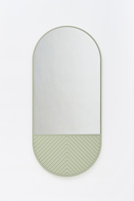 Настенное овальное зеркало Buro с орнаментом