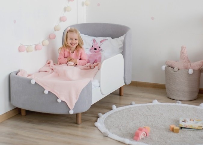 Кровать Kidi Soft 67х137 бело-серого цвета - купить Одноярусные кроватки по цене 25900.0