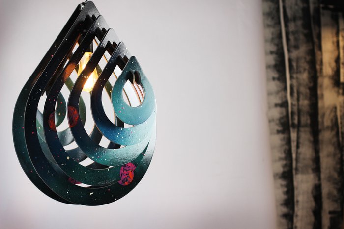 Подвесной каплевидный светильник  Spase drop lamp - лучшие Подвесные светильники в INMYROOM