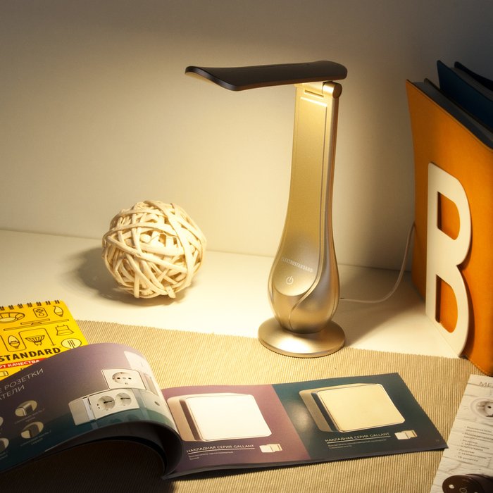 Настольный светодиодный светильник Orbit золотой Orbit золотой (TL90420) - купить Рабочие лампы по цене 1721.0