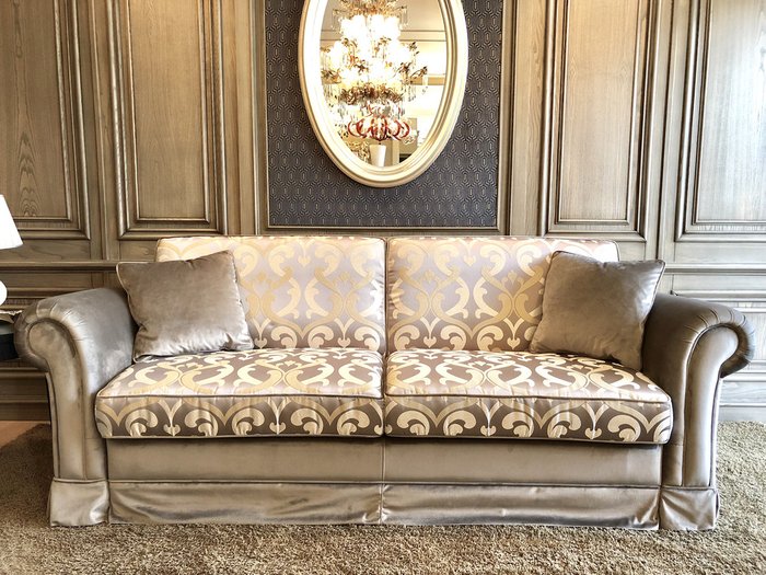 Раскладной диван Tolosa beige бежевого цвета - купить Прямые диваны по цене 296988.0