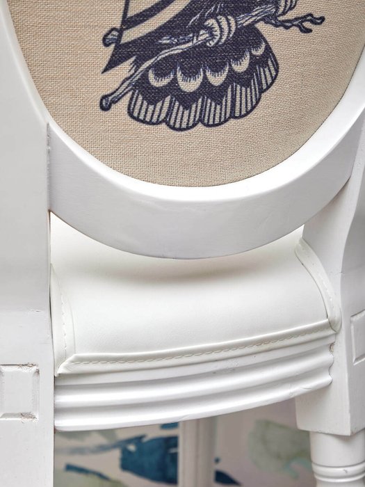 Стул Сова на ветке бело-бежевого цвета - лучшие Обеденные стулья в INMYROOM