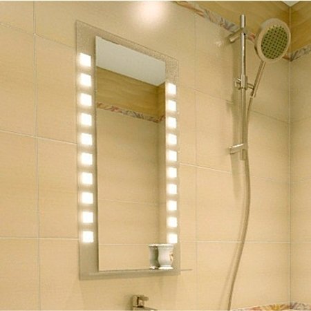 Зеркало настенное с полкой Нота белого цвета - лучшие Настенные зеркала в INMYROOM
