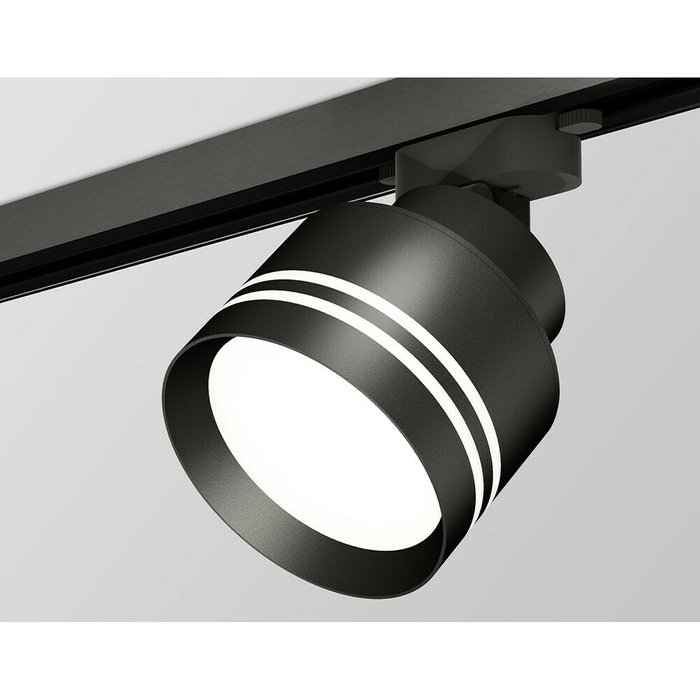 Трековый светильник Ambrella Track System XT8102026 - купить Трековые светильники по цене 6180.0 Трековый светильник Ambrella Track System XT8102026 - купить Трековые светильники по цене 6180.0