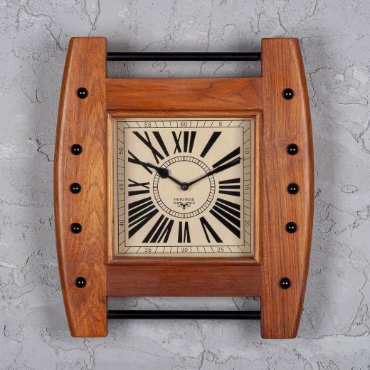 Часы настенные из тиковой древесины 