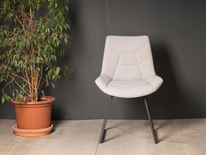 Стул Navi светло-серого цвета с черными ножками - купить Обеденные стулья по цене 7590.0