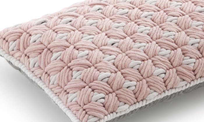 Подушка Silai розово-черного цвета - купить Декоративные подушки по цене 13990.0