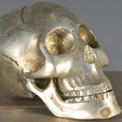 Статуэтка Ateliers C&S Davoy Iron Skull - лучшие Фигуры и статуэтки в INMYROOM