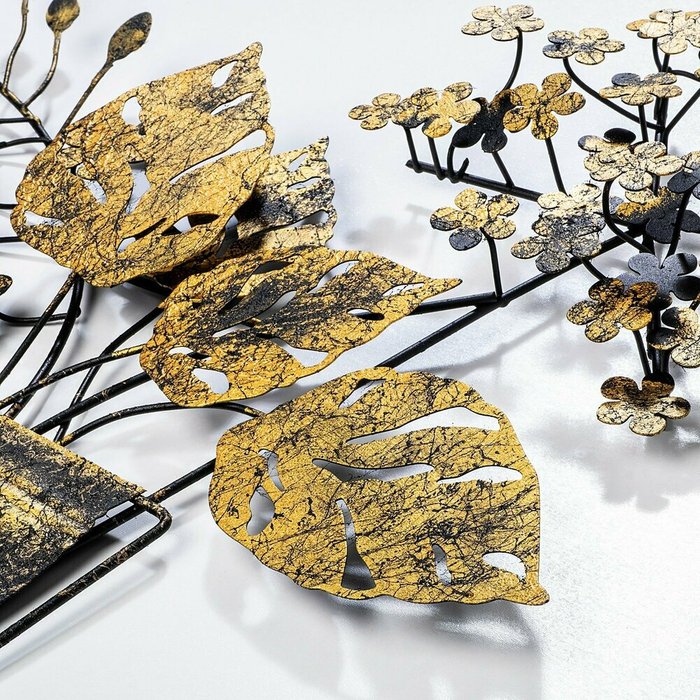 Настенный декор ручной работы Листья 47х55 из металла черно-золотого цвета - купить Декор стен по цене 10968.0