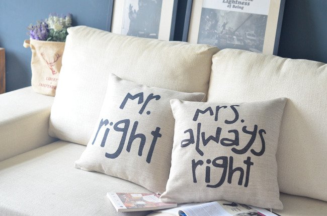 Подушки Mr Right & Mrs Always Right - купить Декоративные подушки по цене 2499.0