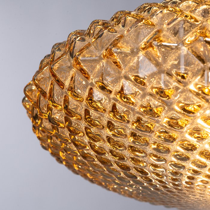 Светильник подвесной Okab золотого цвета - лучшие Подвесные светильники в INMYROOM