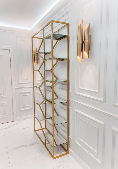 Стеллаж "Aurora" золото с прозрачным стеклом (2000х900х300) - лучшие Стеллажи в INMYROOM Стеллаж "Aurora" золото с прозрачным стеклом (2000х900х300) - лучшие Стеллажи в INMYROOM