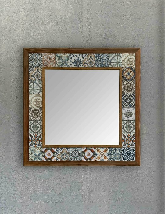Настенное зеркало с каменной мозаикой 43x43 в раме коричневого цвета - купить Настенные зеркала по цене 16871.0