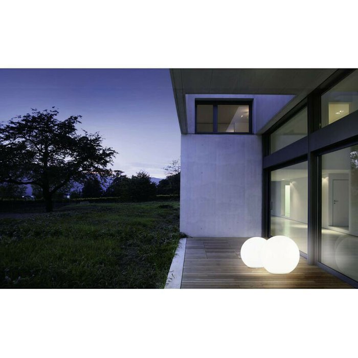 Уличный декоративный светильник Monterolo L белого цвета - купить Наземные светильники по цене 22990.0