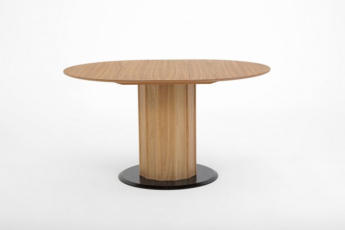 Раздвижной обеденный стол Олаф бежевого цвета - купить Обеденные столы по цене 69700.0