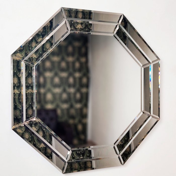 Зеркало настенное Flower серого цвета - купить Настенные зеркала по цене 49900.0