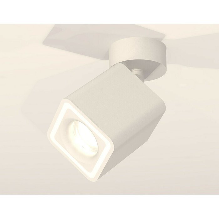 Светильник точечный Ambrella Techno Spot XM7812020 - купить Накладные споты по цене 7347.0