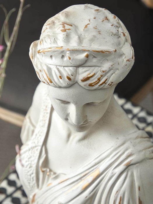 Фигура бюст женщины белого цвета - купить Фигуры и статуэтки по цене 8980.0
