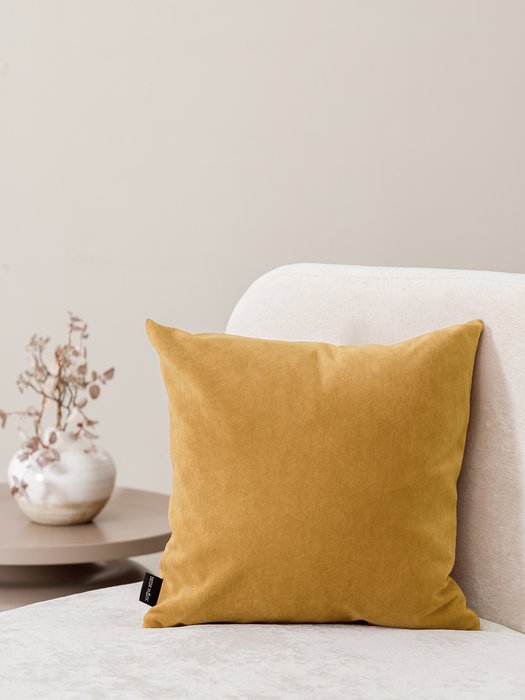 Декоративная подушка Ultra mustard - лучшие Декоративные подушки в INMYROOM