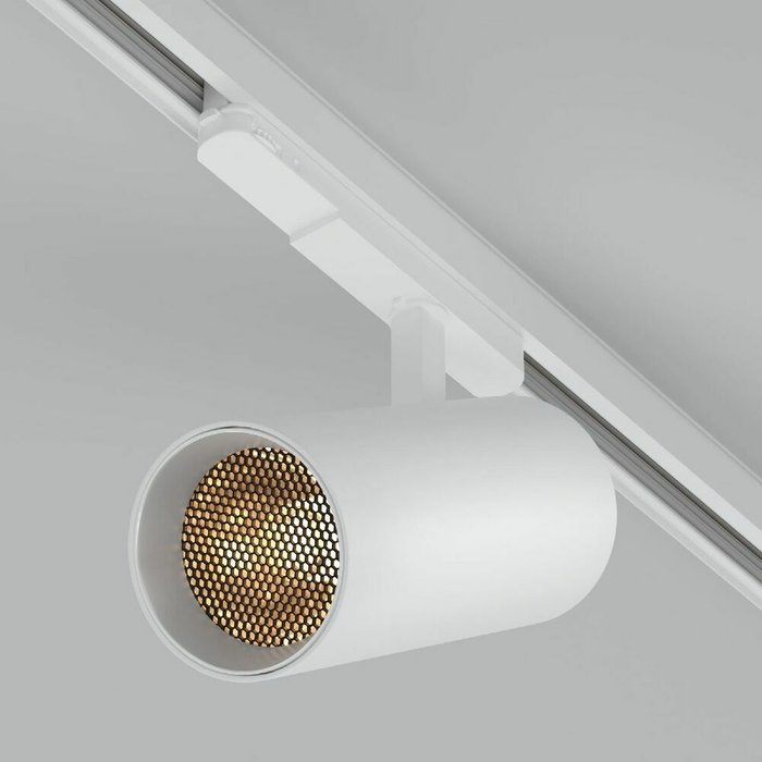 Трековый трехфазный светильник Arlight LGD-GERA-4TR-R90-30W Day4000 (WH, 15 deg, 230V) 055125 - купить Трековые светильники по цене 7597.0 Трековый трехфазный светильник Arlight LGD-GERA-4TR-R90-30W Day4000 (WH, 15 deg, 230V) 055125 - купить Трековые светильники по цене 7597.0