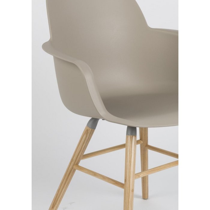 Кресло Albert Kuip бежевого цвета - лучшие Интерьерные кресла в INMYROOM