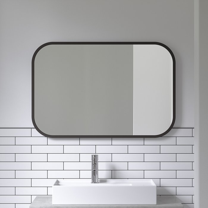 Зеркало прямоугольное Hub 61х91 в раме черного цвета  - лучшие Настенные зеркала в INMYROOM