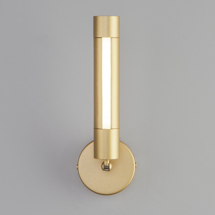 Настенно-потолочный светодиодный светильник Strong золотого цвета