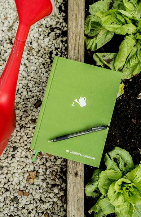 Дневник садовода My Gardening зеленый 300 страниц - лучшие Аксессуары для дачи в INMYROOM