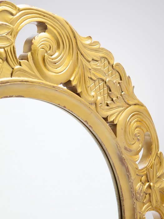 Настенное Зеркало «Барокко» украшено резьбой и старением  - купить Настенные зеркала по цене 81320.0