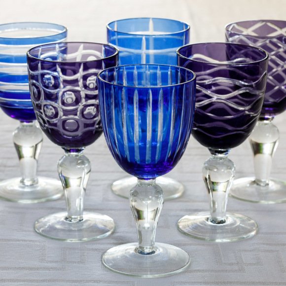 Набор из шести бокалов Wine glass cobalt - купить Бокалы и стаканы по цене 10840.0