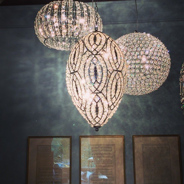 Подвесная люстра Goldie CHANDELIER - купить Подвесные люстры по цене 25634 Подвесная люстра Goldie CHANDELIER - купить Подвесные люстры по цене 25634
