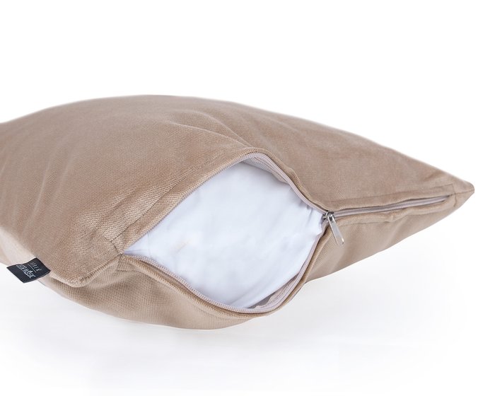 Декоративная подушка Lecco Desert коричневого цвета - купить Декоративные подушки по цене 890.0