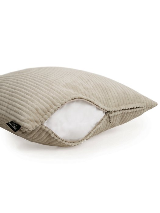 Декоративная подушка Cilium Cream кремового цвета   - купить Декоративные подушки по цене 1254.0