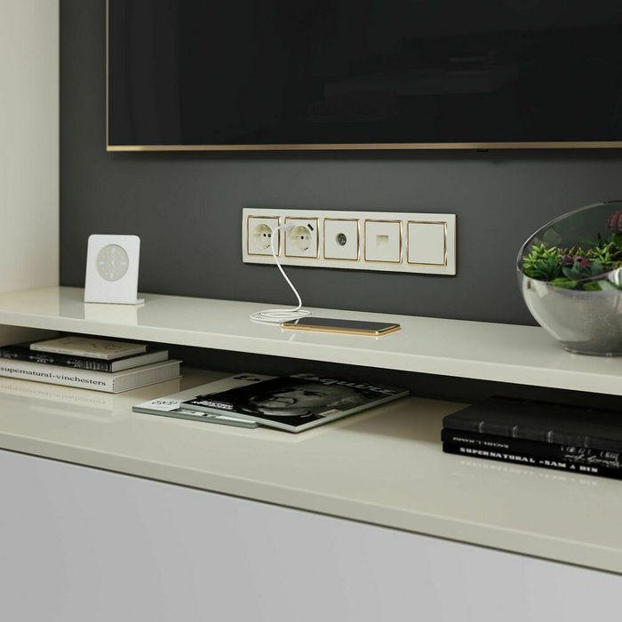 Розетка Ethernet RJ-45 слоновая кость W1181003 - лучшие Розетки в INMYROOM Розетка Ethernet RJ-45 слоновая кость W1181003 - лучшие Розетки в INMYROOM