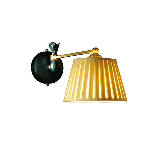Настенный светильник BAGA с абажуром из плиссированного шелка бежевого цвета