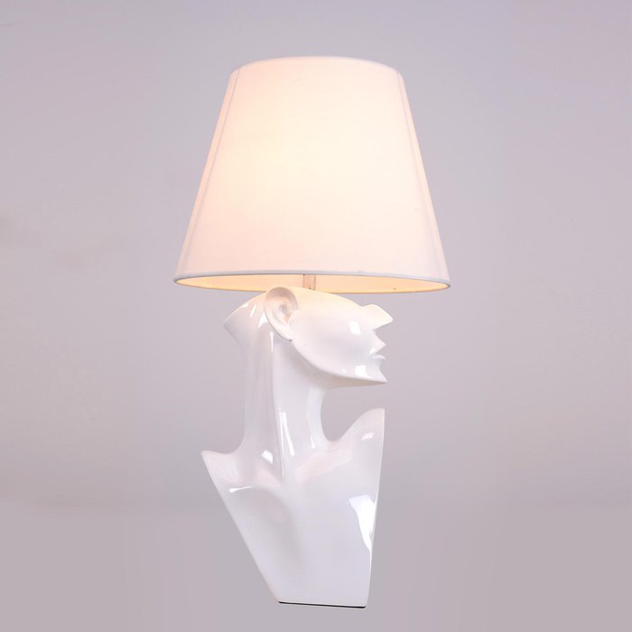 Настольный светильник Amazing Figure - купить Настольные лампы по цене 5007.0