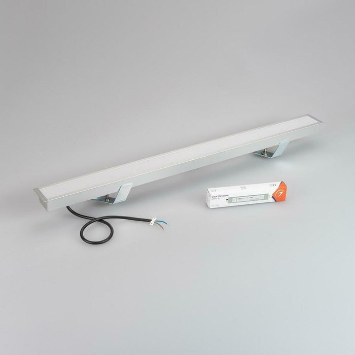 Встраиваемый светодиодный светильник Arlight SP-LINE-BUILT-6232-780-19W Day4000 037932 - купить Встраиваемые споты по цене 9734.0