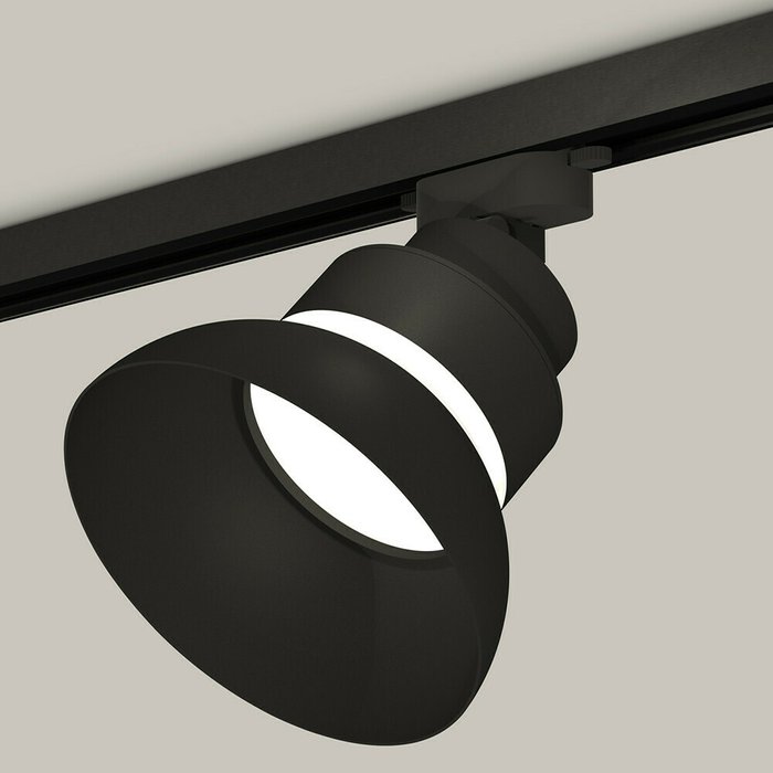 Трековый светильник Ambrella Track System XT8102200 - купить Трековые светильники по цене 6030.0 Трековый светильник Ambrella Track System XT8102200 - купить Трековые светильники по цене 6030.0
