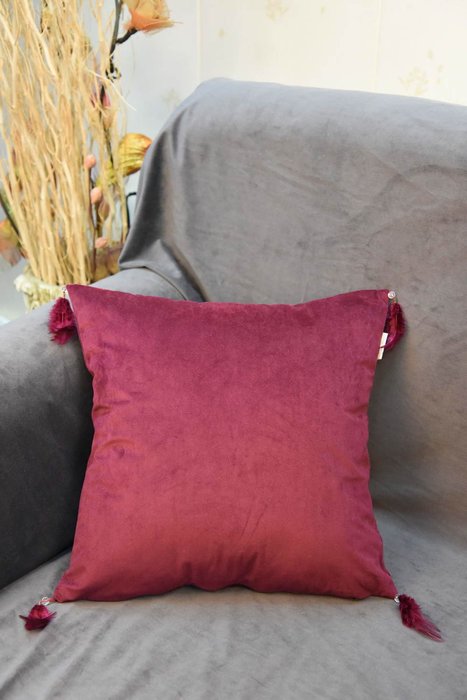 Наволочка Жасмин 45х45 бордового цвета - купить Чехлы для подушек по цене 1070.0